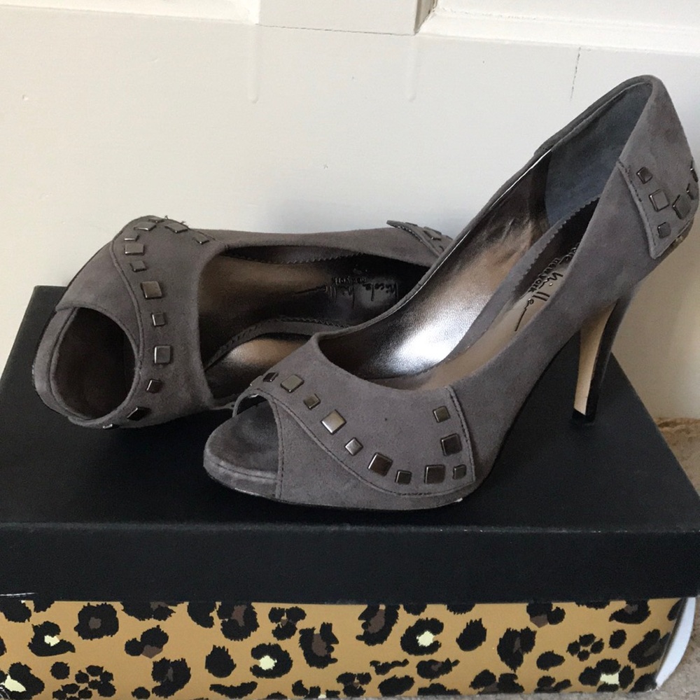 Nicole Miller peep toe heels